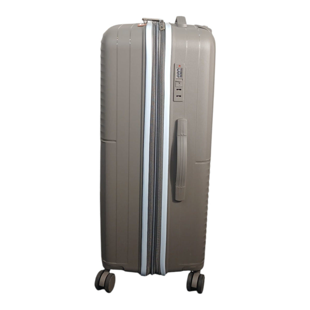 American Tourister Luggage Set – Champagne Silver