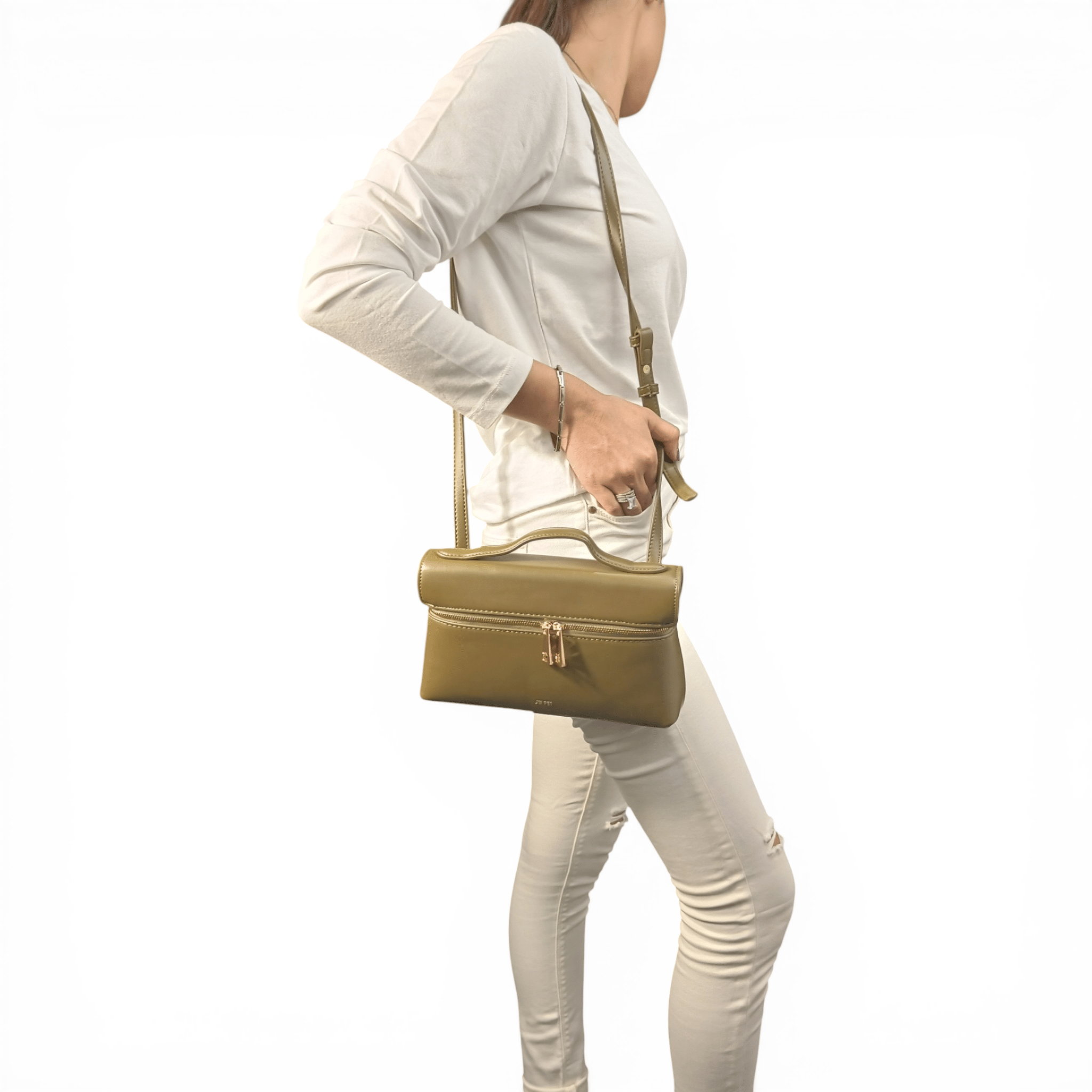 JW PEI Gabbi Signature Bag - Good Well Luggage